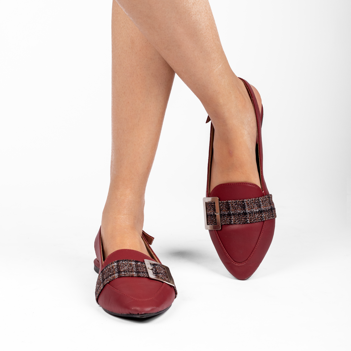 Tweed strap with slingback in maroon